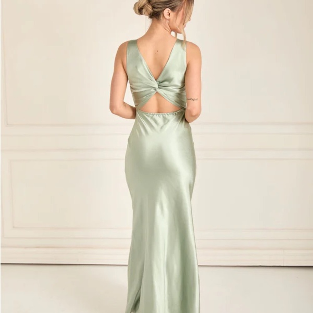 Elegant Sage Green Wedding Dress - Picture 2 of 4